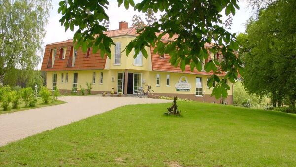 Landhaus Am See - René Czarska, Mirow