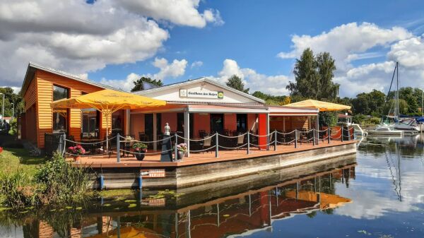 Gasthaus & Herberge Am Hafen, Neukalen